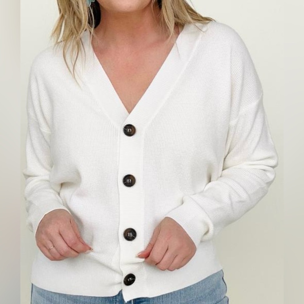 Architect - Snow White sweater cardigan